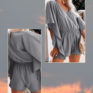Beautiful 🩶 gray shorts jumpsuit. Small/ Medium